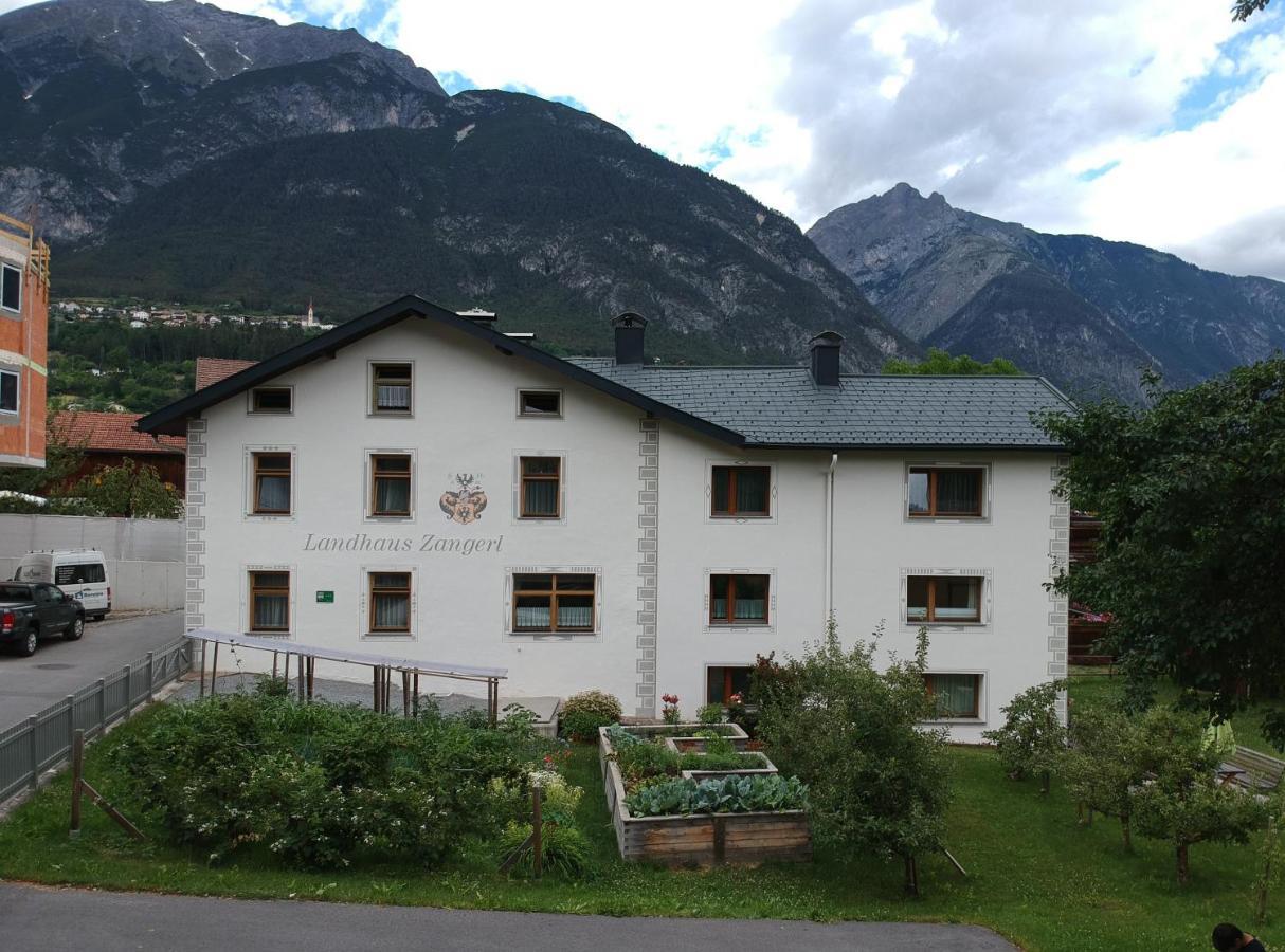 Landhaus Zangerl - Kobelerhof Landeck Exteriör bild