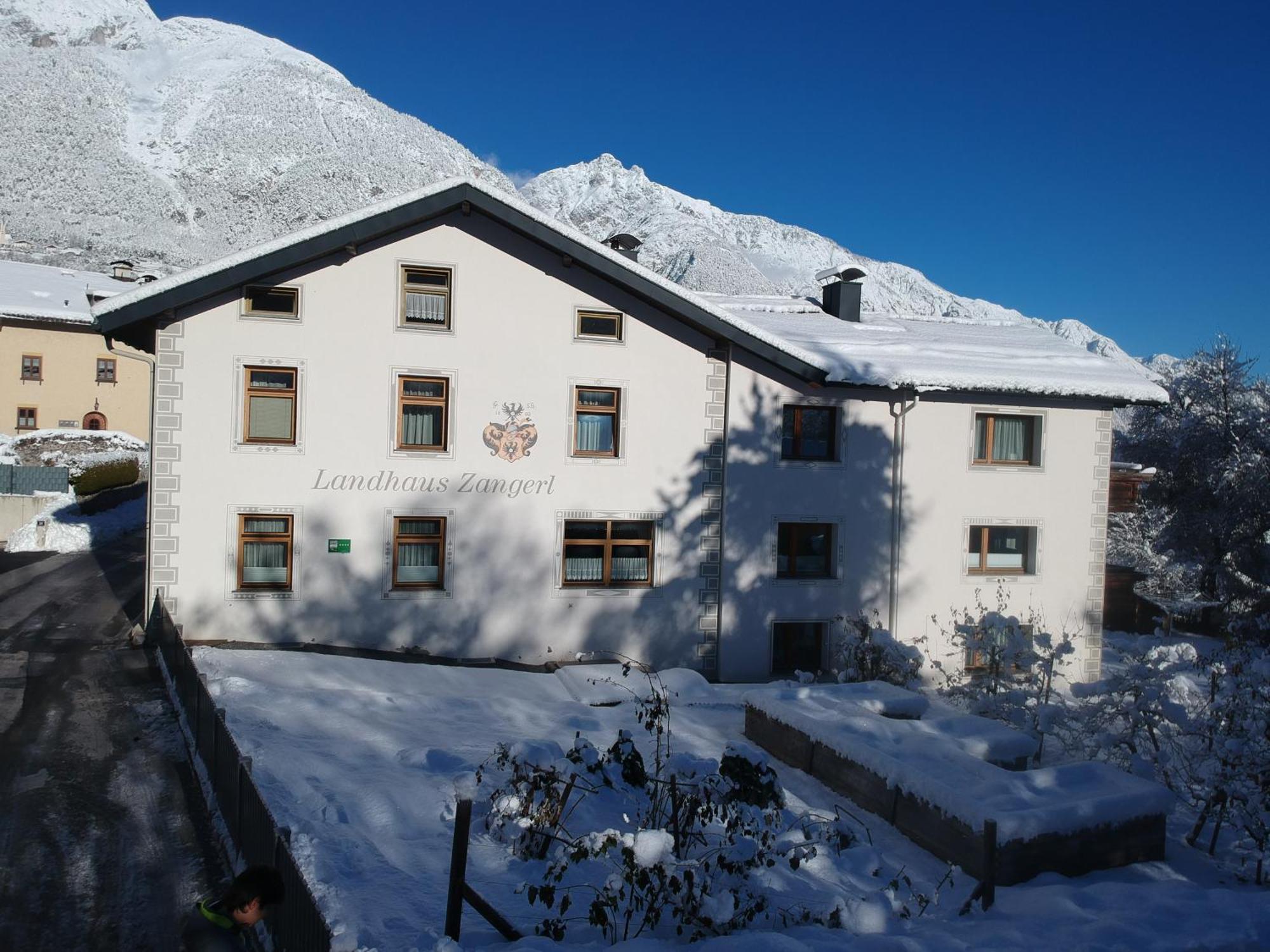 Landhaus Zangerl - Kobelerhof Landeck Exteriör bild